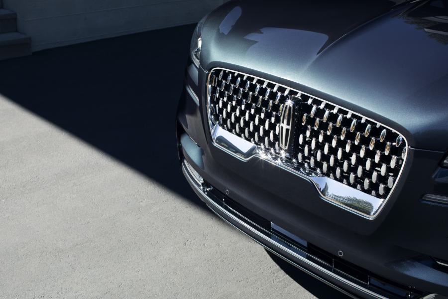 Детали экстерьера Lincoln Aviator Black Label 2019 года  (фото 10 из 48)
